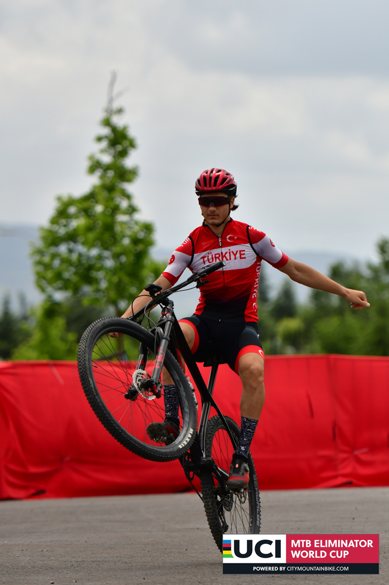 MET 0147 KORAY ERDEMİR MET 0147 KORAY ERDEMİR