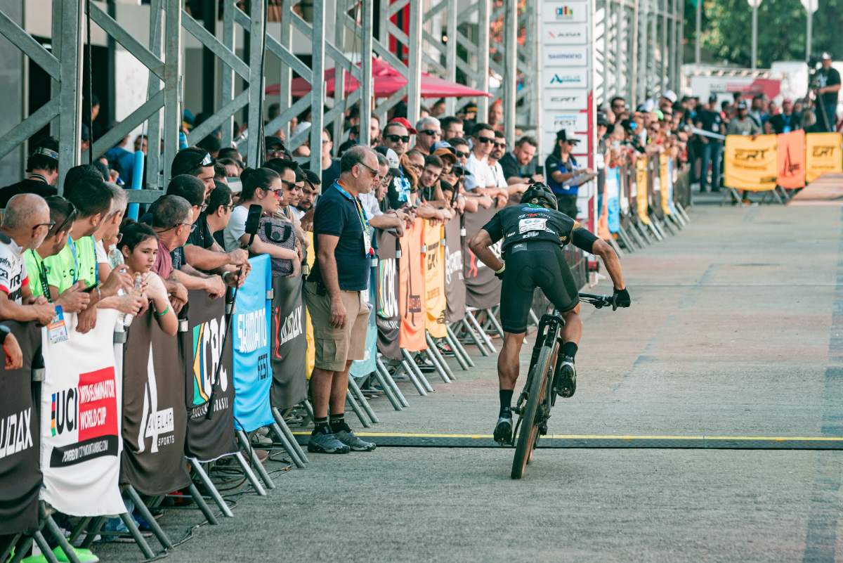 S24FEST01253(1) S24FEST01253(1)