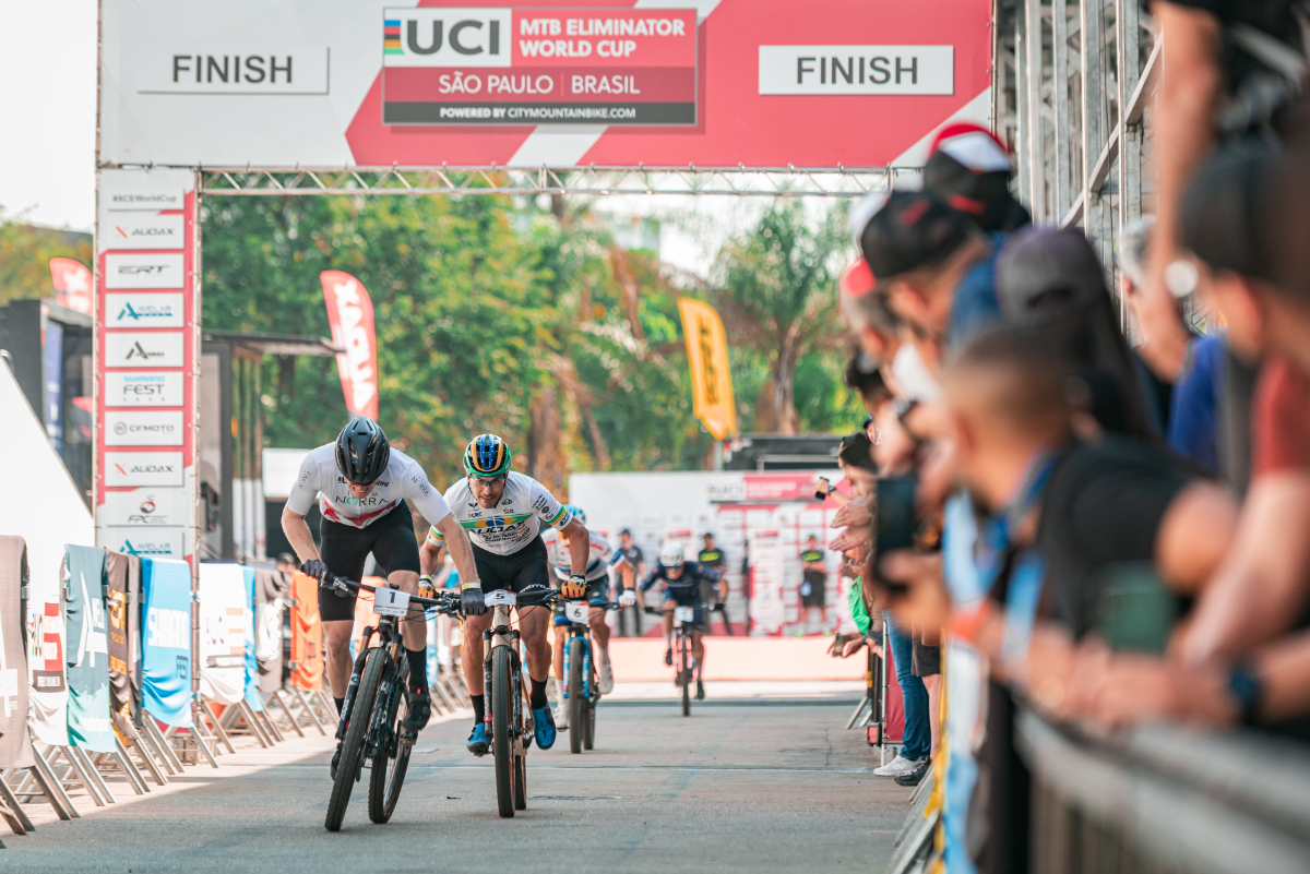 S24FEST01987 S24FEST01987