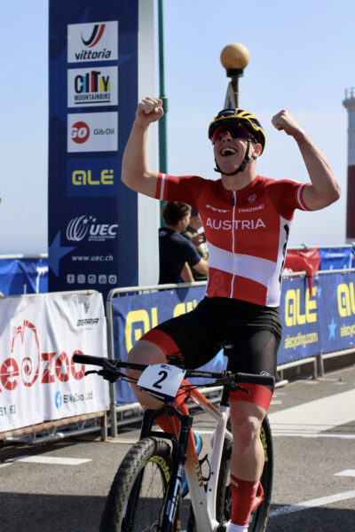 IMG 0156 Viktor Barnabas LR